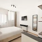 Trastevere City Life Apartments